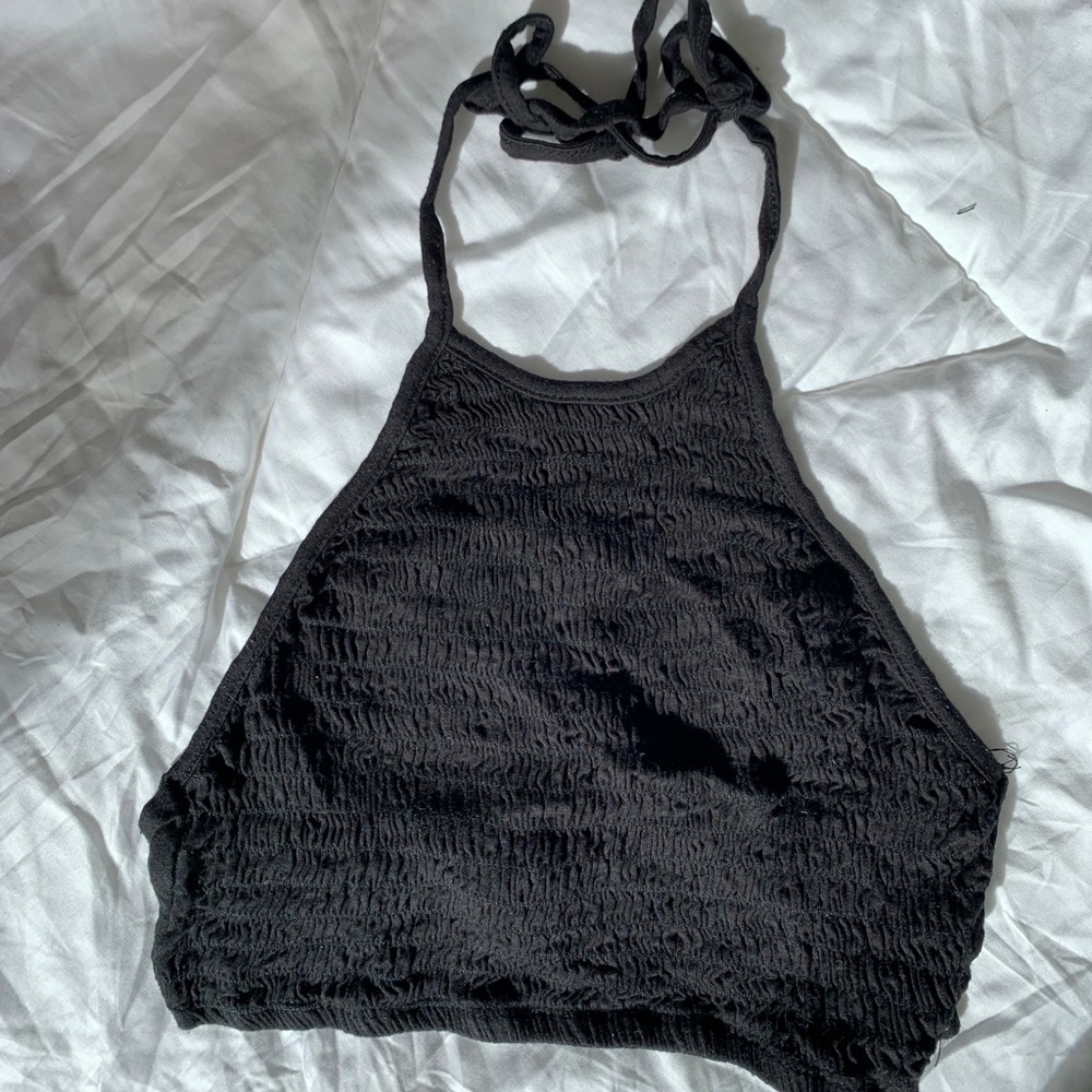 HALTER TOP